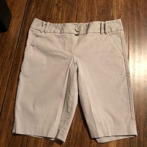 The Limited Bermuda Shorts Size 8